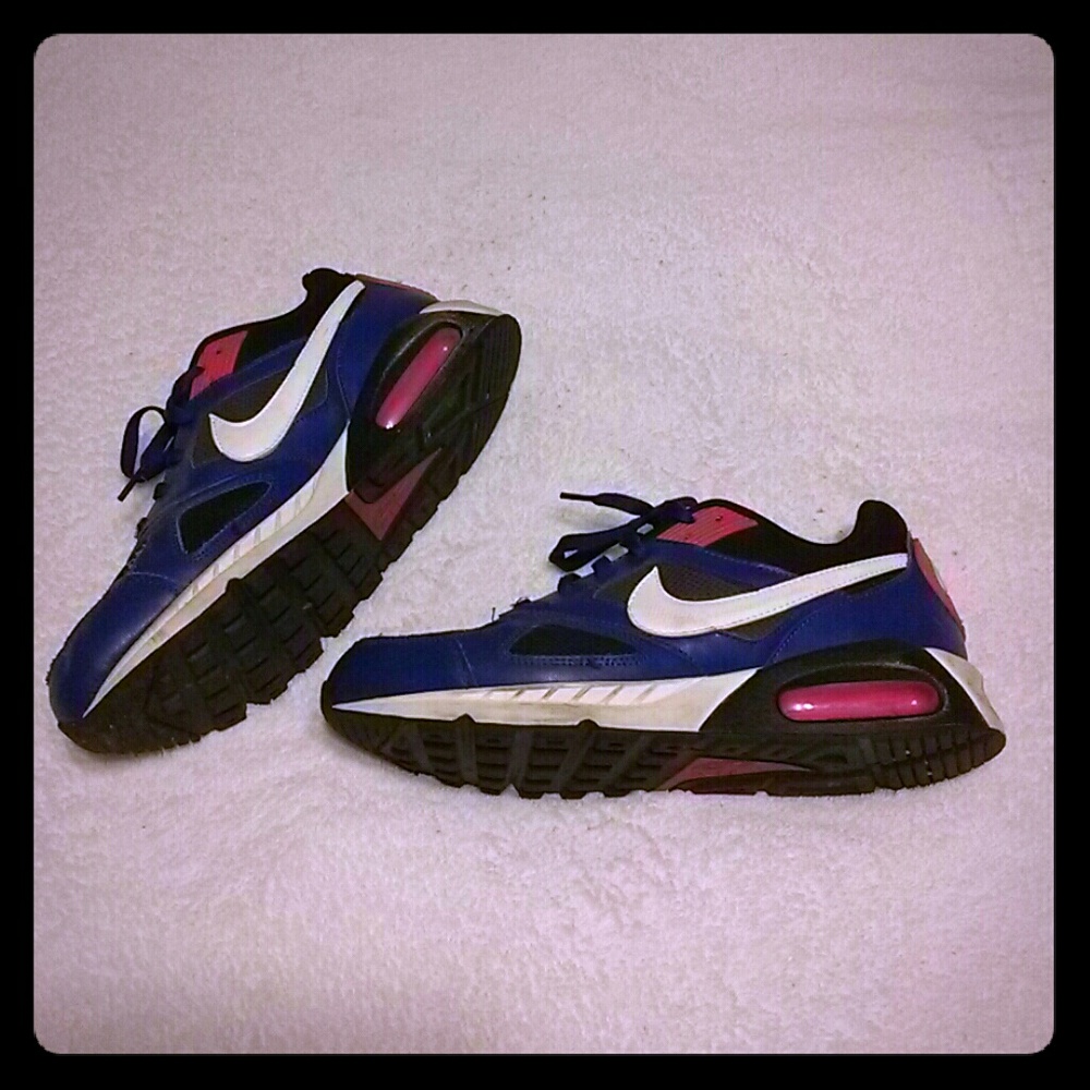 Womens Nike Airmax Size 11